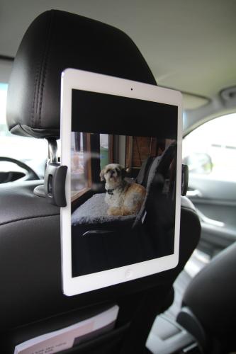Nackstödshållare för iPad & läsplatta