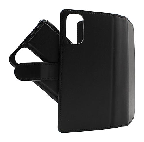 CoverinSkimblocker XL Magnet Wallet Motorola Moto E32s