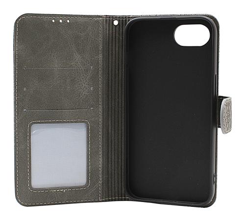 billigamobilskydd.seFlower iPhone 16e Phone Wallet